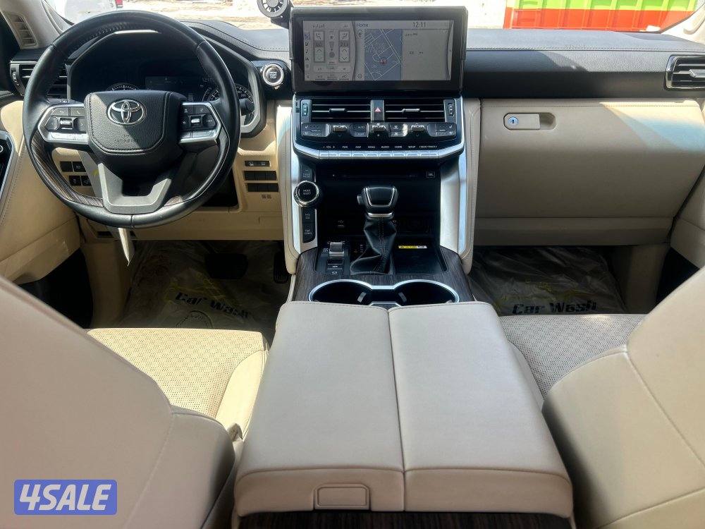 لاند كروزر VX.R AEROs
twin turbo.V6 
موديل 2022
ماشى 72.000 k.m6