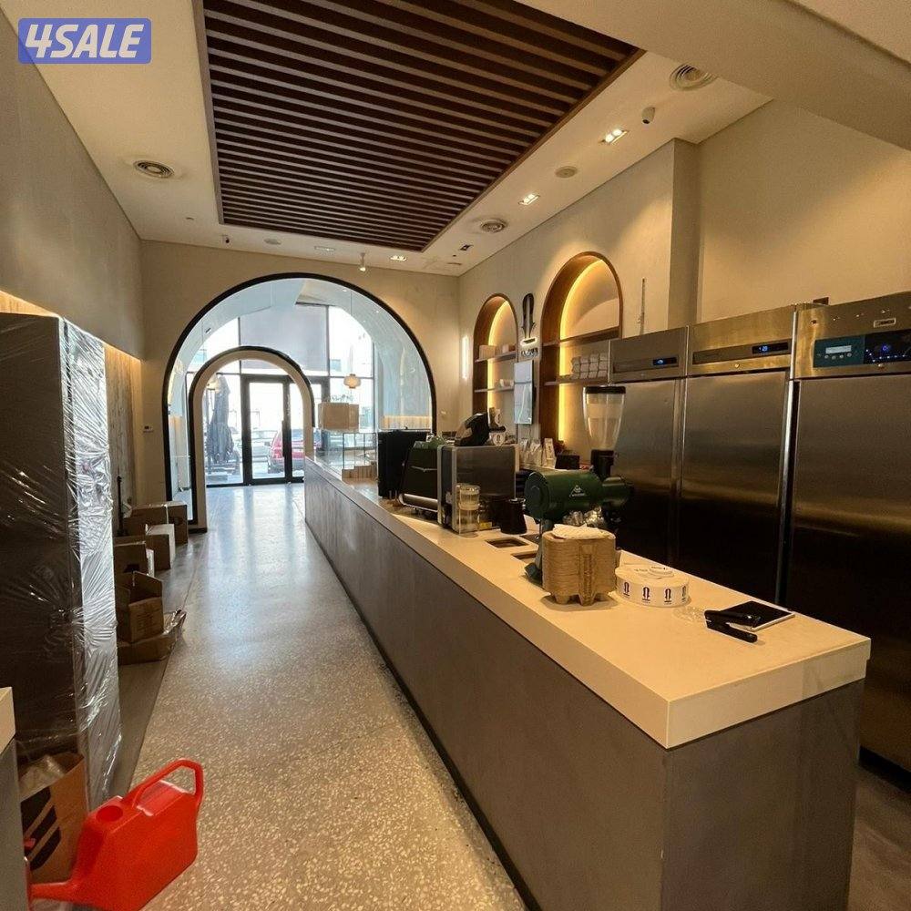 محل تجاري مع فترة سماح للإيجار في الشويخ الصناعية0