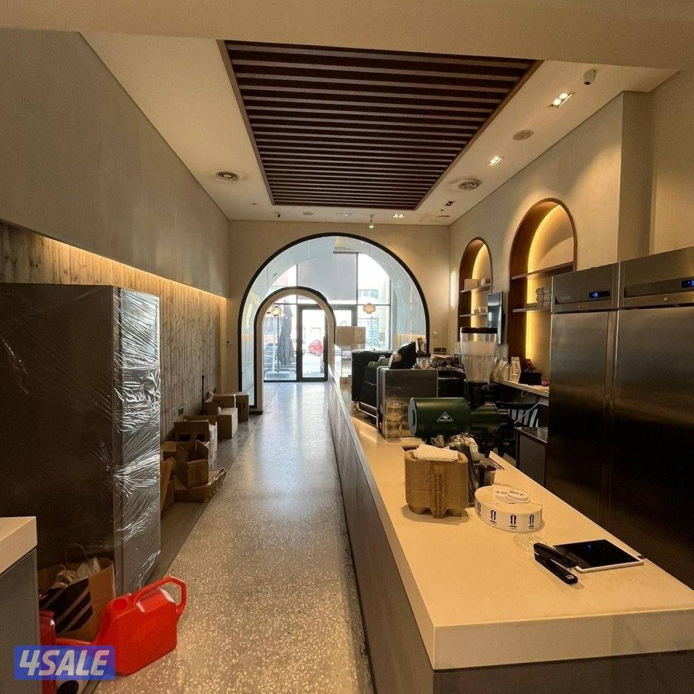 محل تجاري مع فترة سماح للإيجار في الشويخ الصناعية4