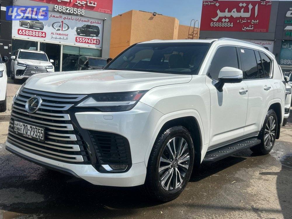 لكزس LX600 درجة اولى 
twinturbo .V6
موديل  2023
ماشى 75.000 k.m0