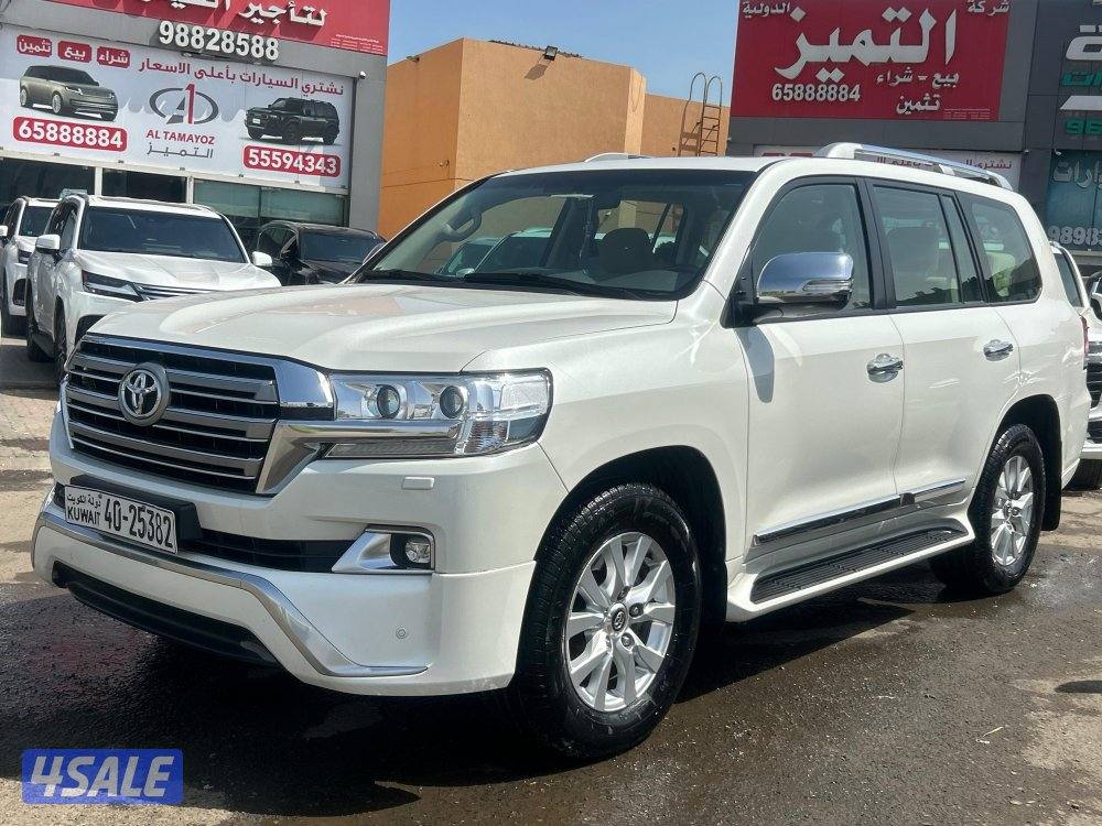 تويوتا لاند كروزر GX.R-V8
موديل 2016
ماشى 184.000  k.m 
وارد الساير0