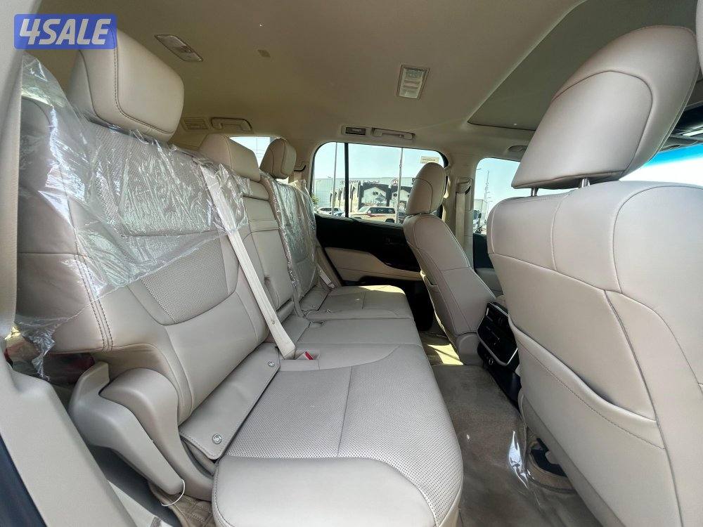 تويوتا لاند كروزر GX.R-V6
موديل 2024
ماشى 26.000 k.m 
وارد الساير.4