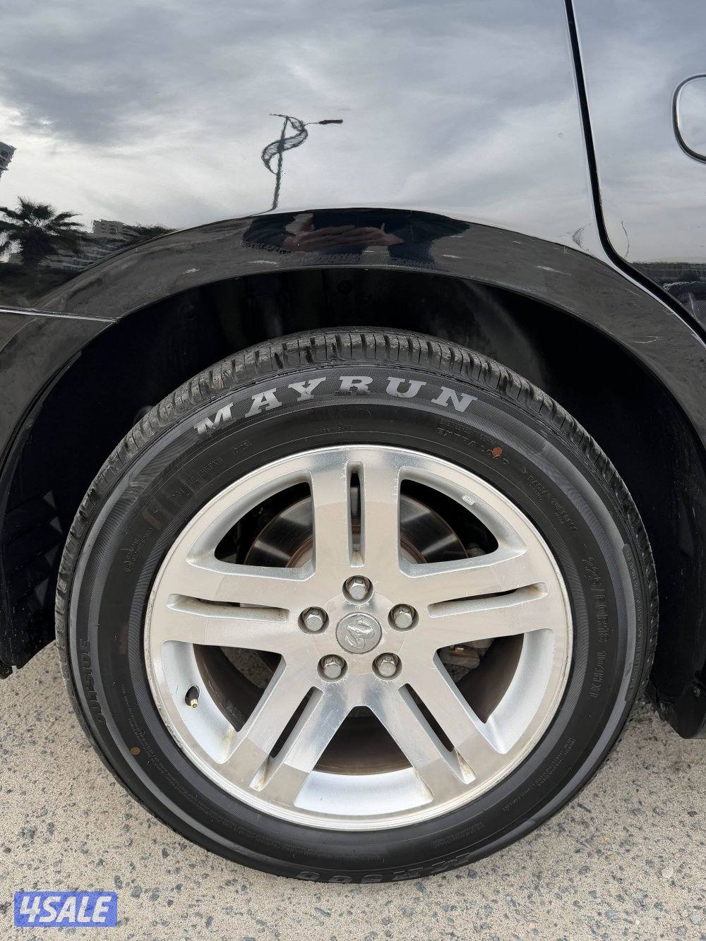 للبيع دوج تشارجر شرط الفحص عداد 195 الف بحاله نادره10