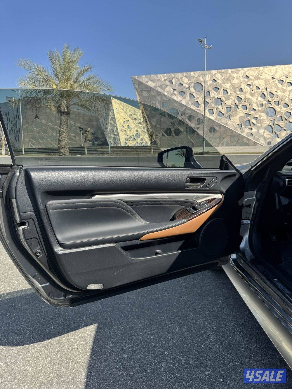 لكزس RC350 موديل 20196