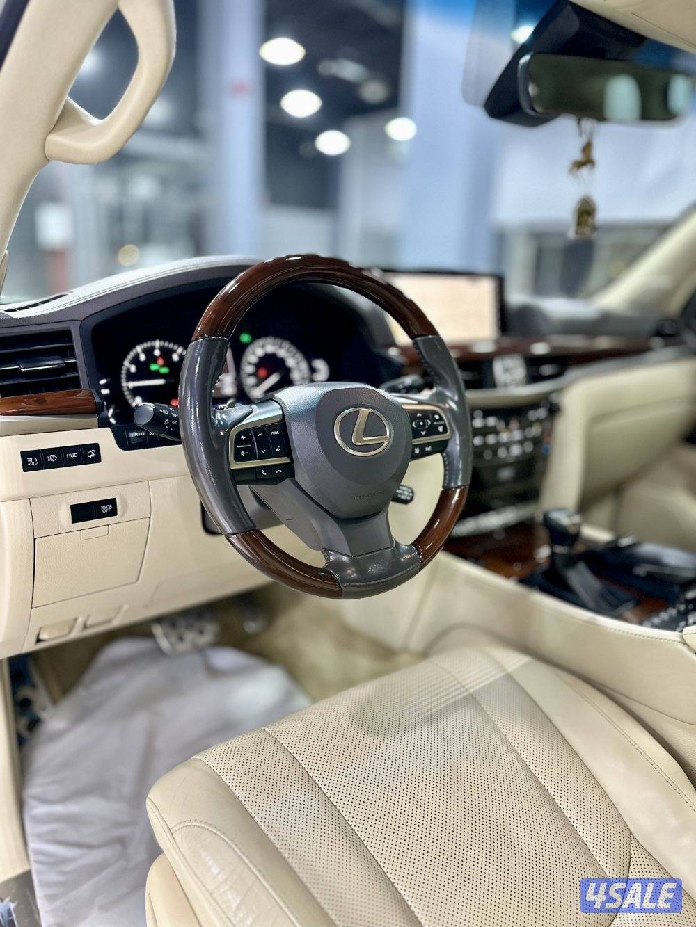 لكزس LX570 سبورت 2019 ماشي 1777