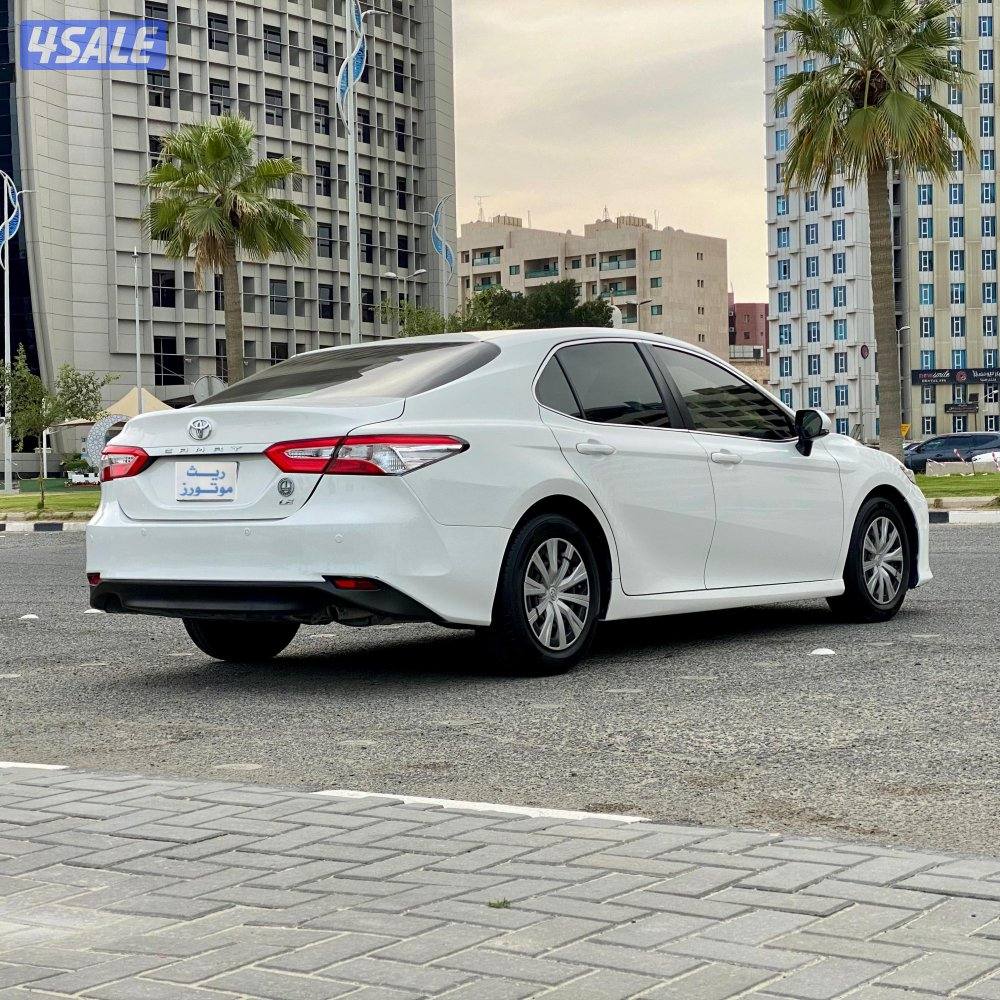 بيع🔺شراء🔺تثمين

للبيع تويوتا كامري LE
موديل 2020
العداد 100 الف3