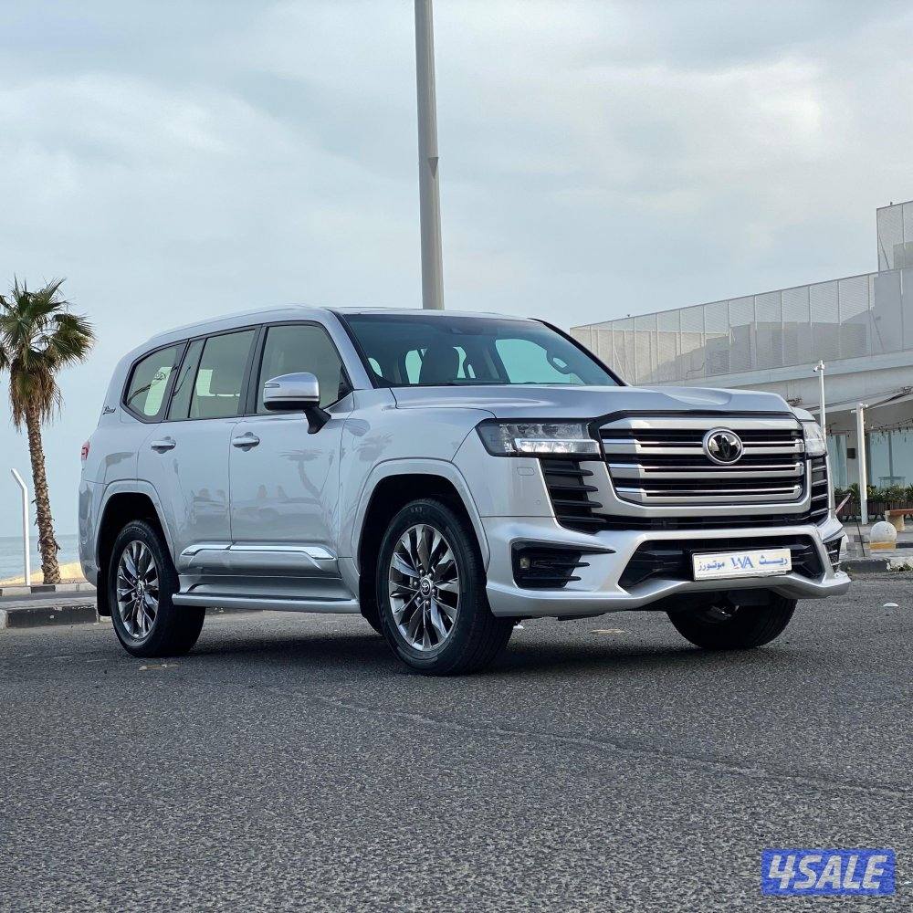 بيع🔺شراء🔺تثمين


للبيع لاندكروزر GXR Aero S
موديل 2022
عداد 220 الف3