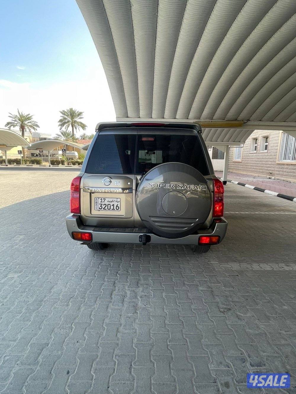 للبيع سوبر سفاري4