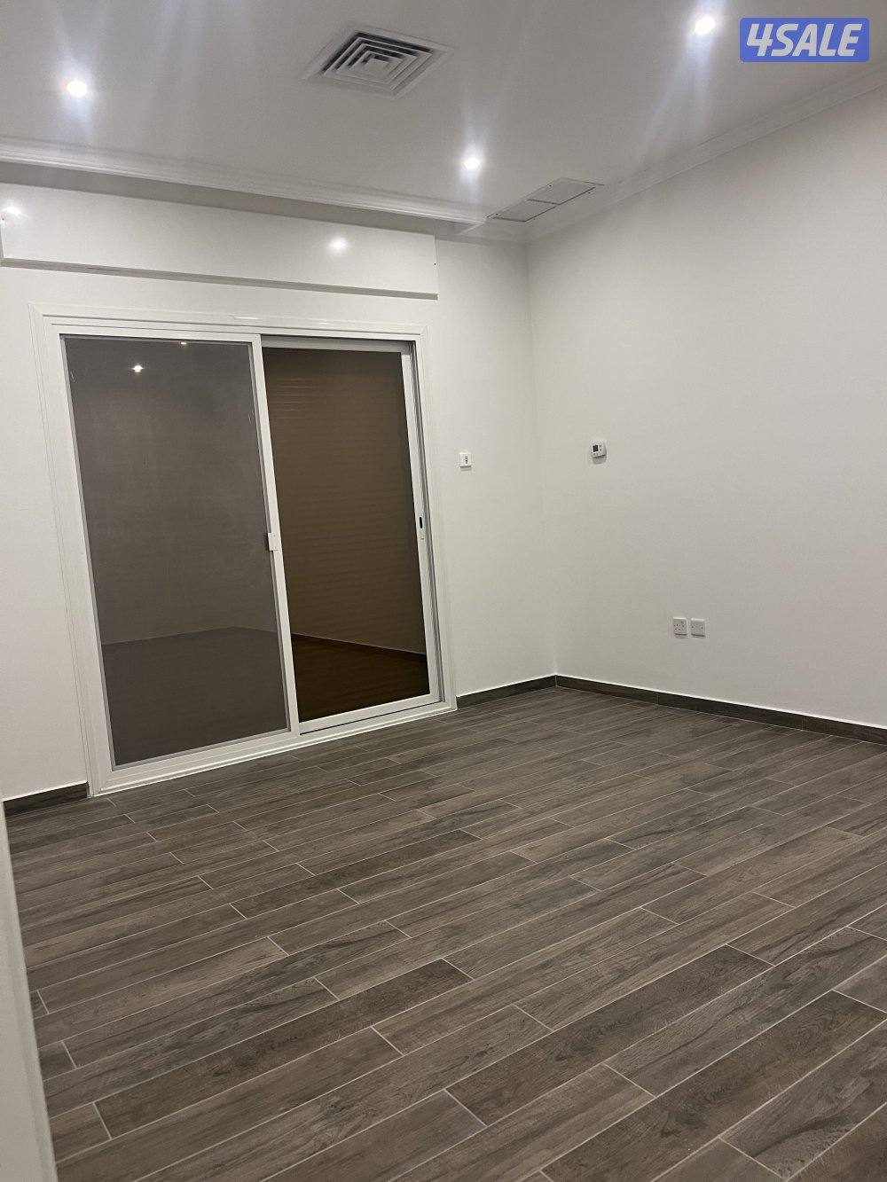 للاجارفيلا4