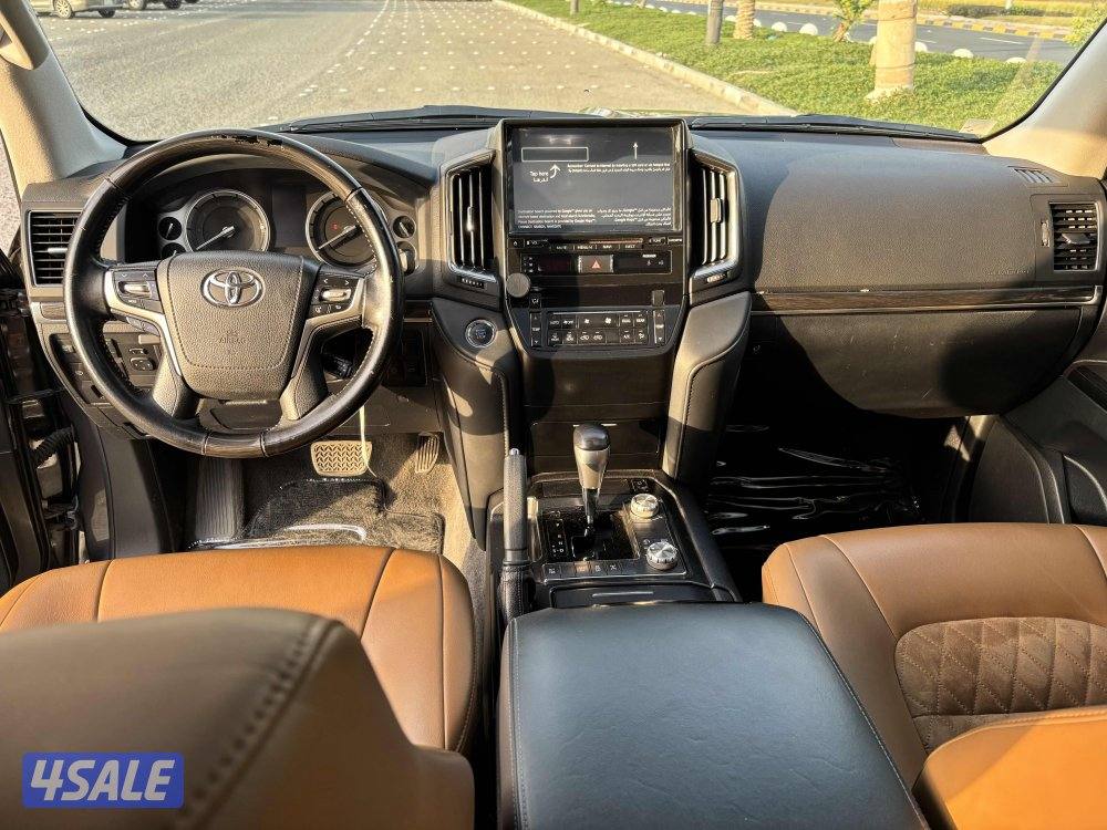 للبيع لاندكروزر 20216