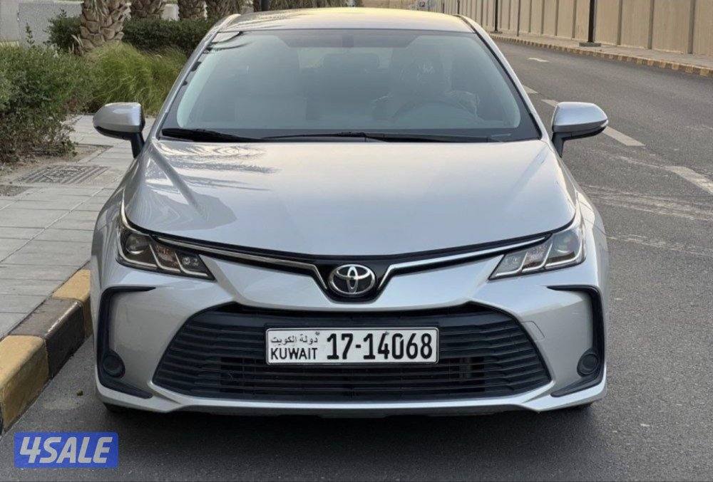 كورولا 2020 ماكينه 2000cc الكبيره صبغ الوكاله بالكامله4