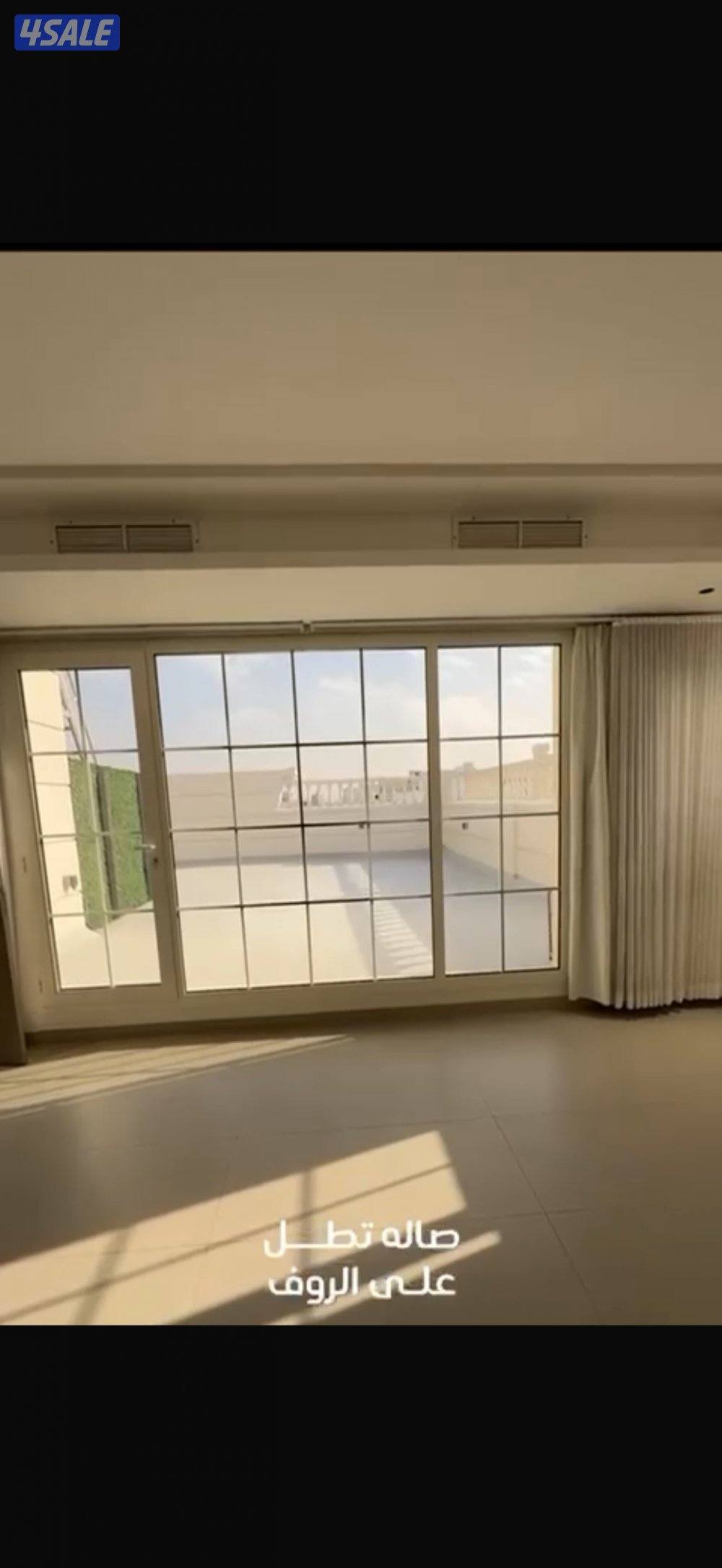 شقه في خيطان راقية مع روف ق١ بروحها في الدور0