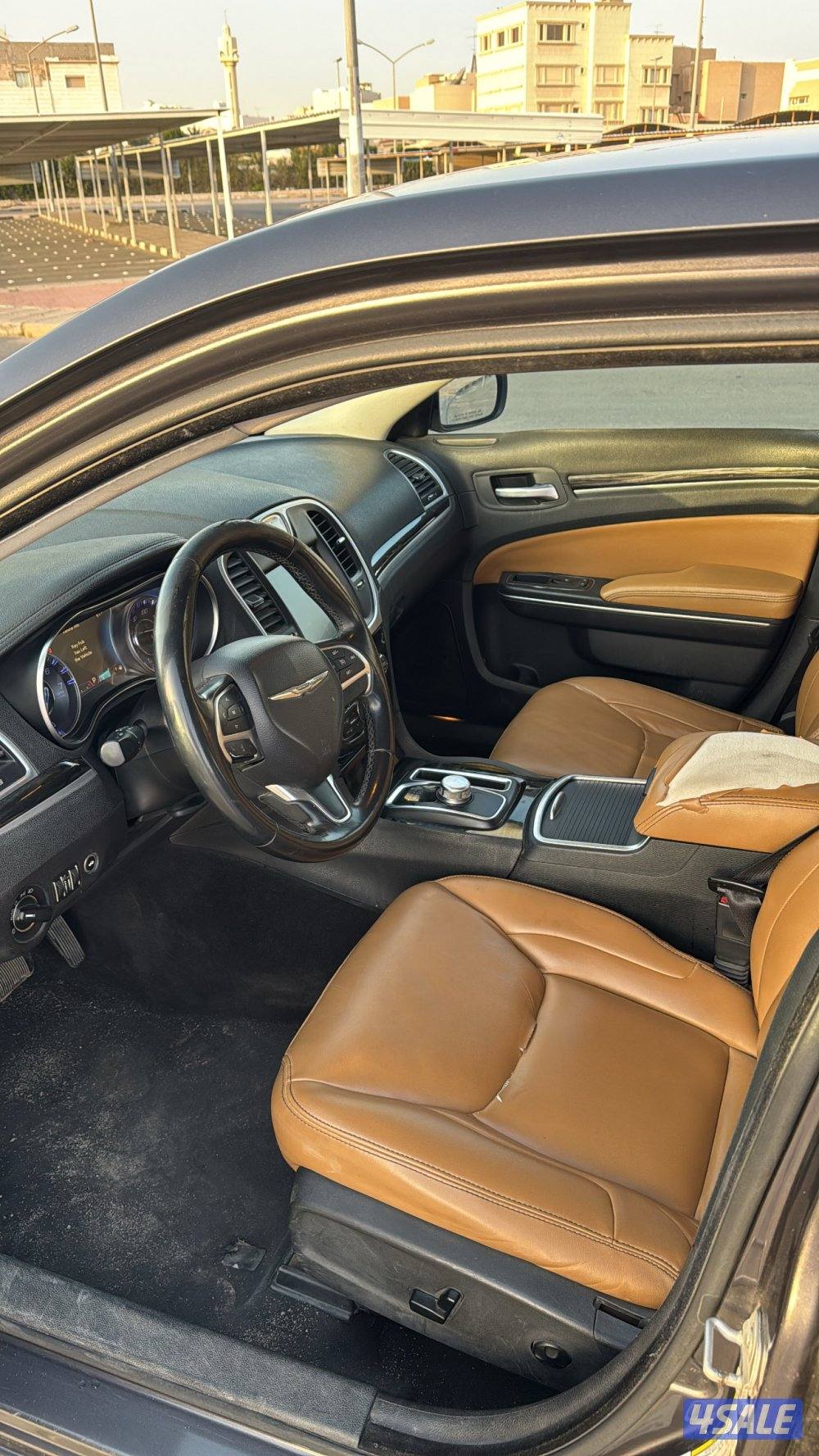 للبيع كرايزلر4