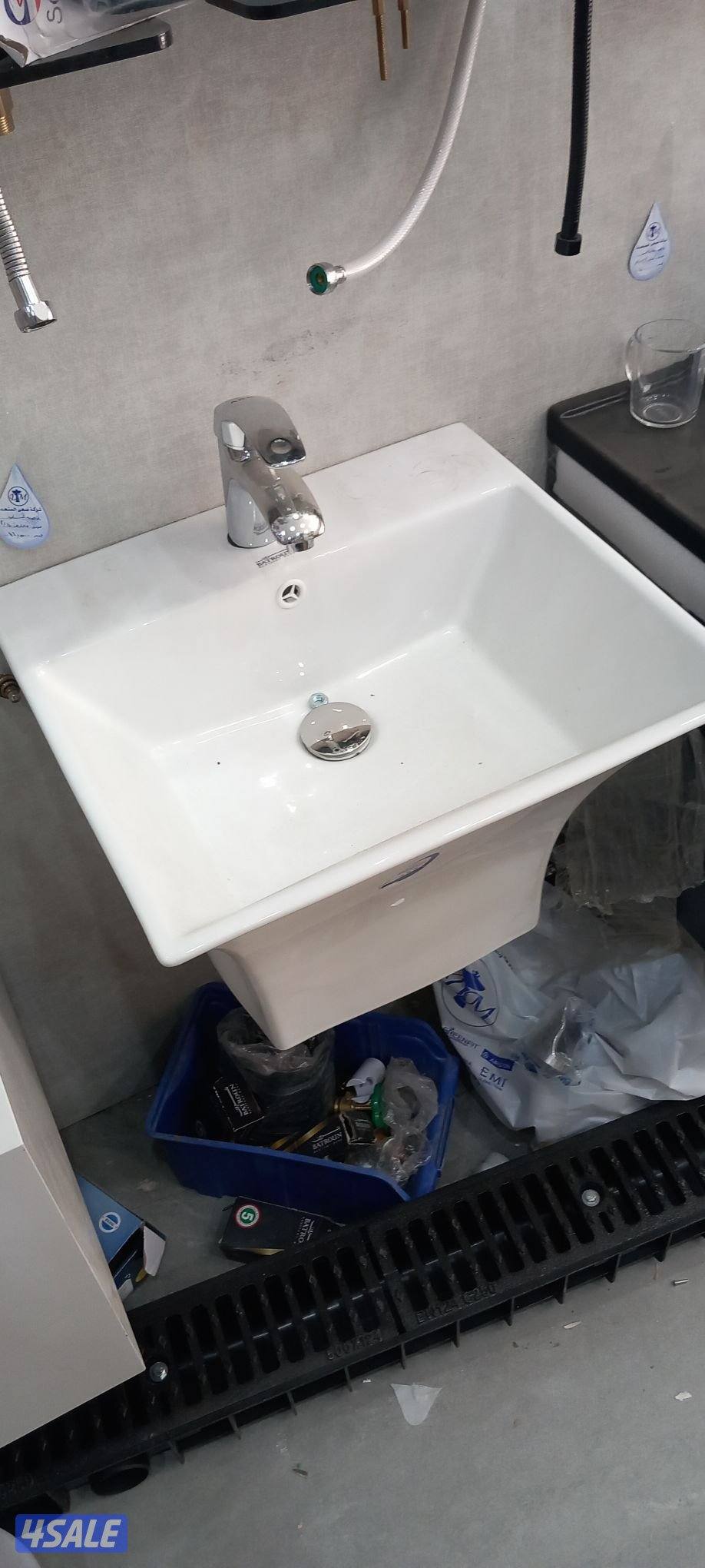 تركيب وتصليح مضخات صيانه شامله الأعمال الصحيه خدمه٢٤ساعه2