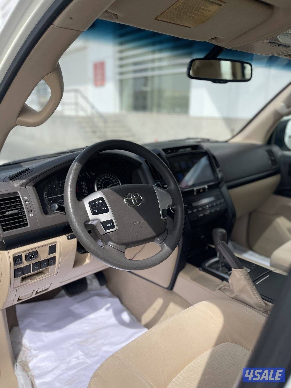 تويوتا لاند كروز GXR الساير صبغ الوكاله شرط الفحص6