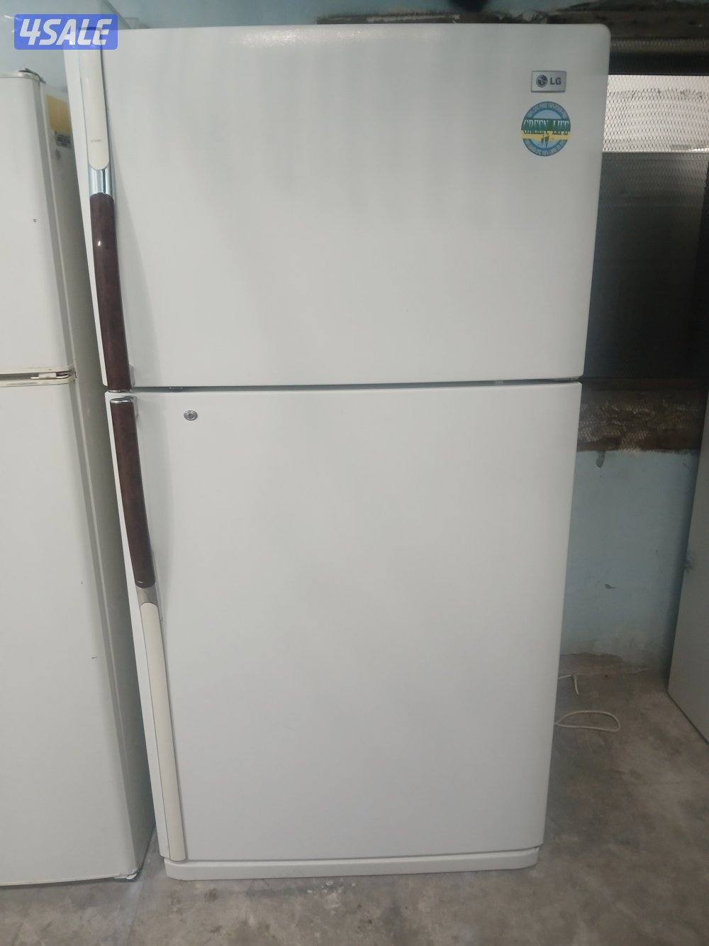 للبيع ثلاجه ال جي بحاله ممتازه جدا مع الكفالة والتوصيل عائلية 26قدم0