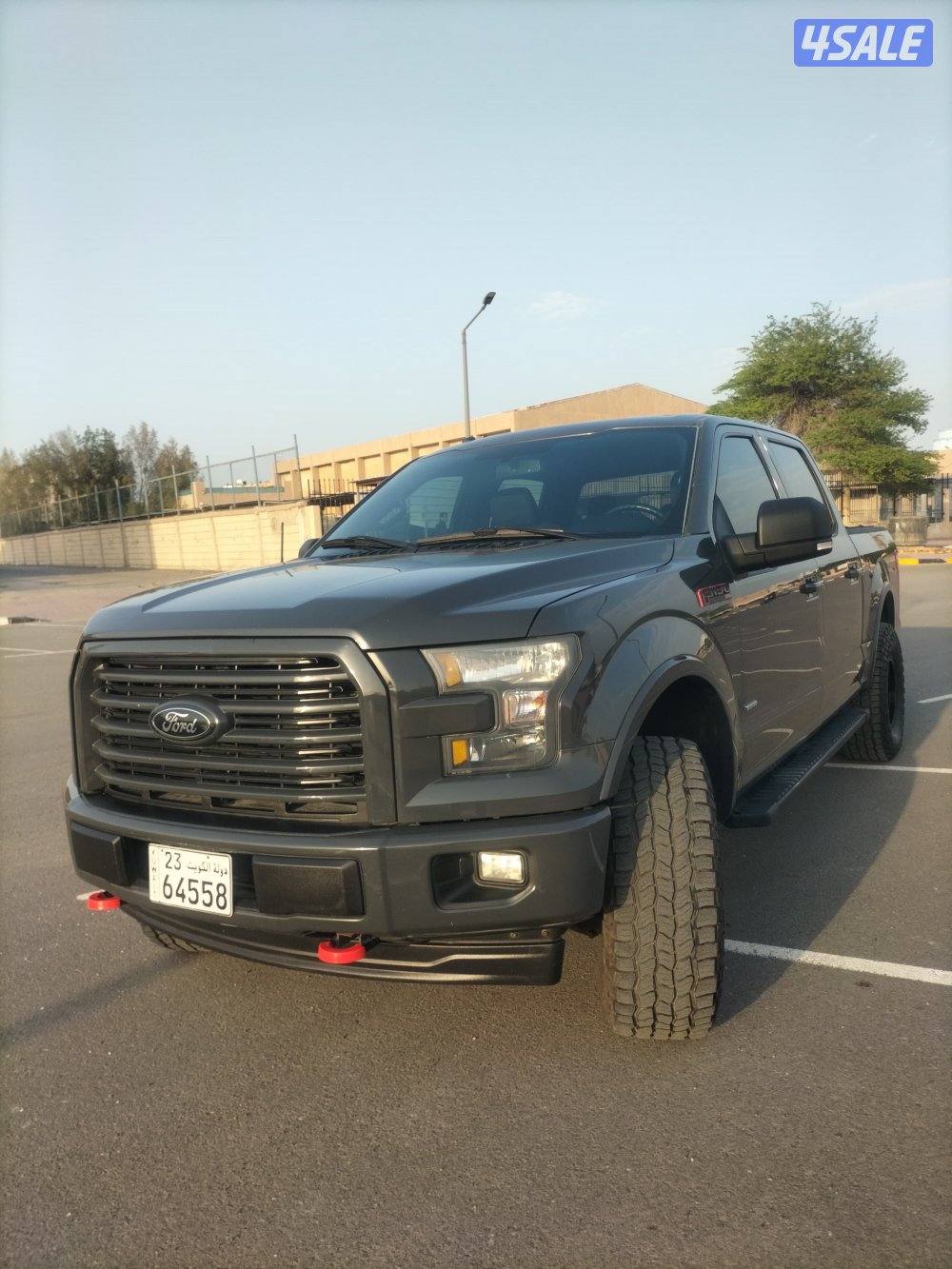 للبيع وانيت فورد شرط الفحص قير مكينه شاصي بدي أصباغ متفرغه ماشي 20011