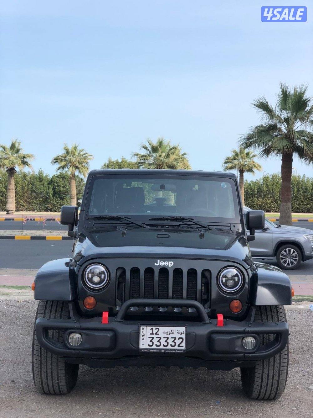 للبيع جيب رانجلر موديل 20123
