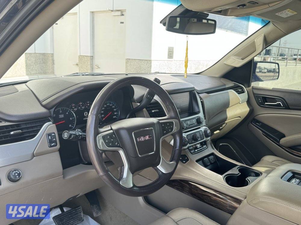 للبيع يوكن SLT موديل 20178