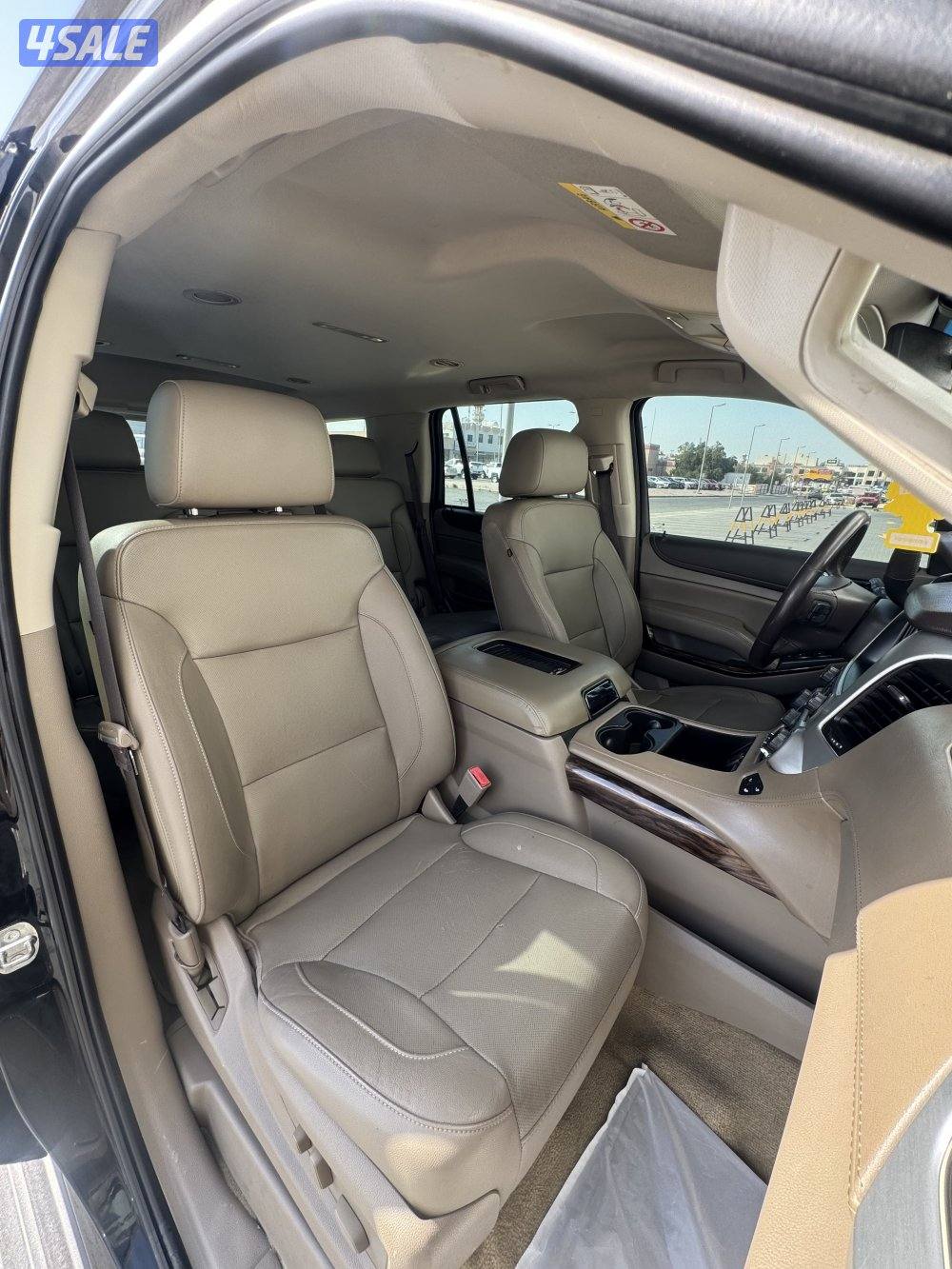 للبيع يوكن SLT موديل 20179