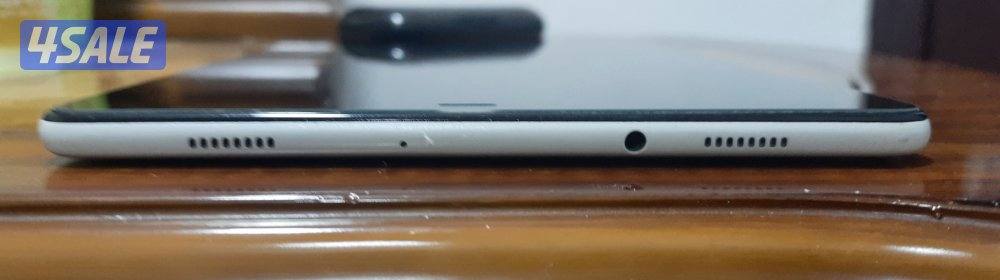 Samsung Galaxy Tab A 10.5 +Free cover +Promate Huawei Wireless Headpho1