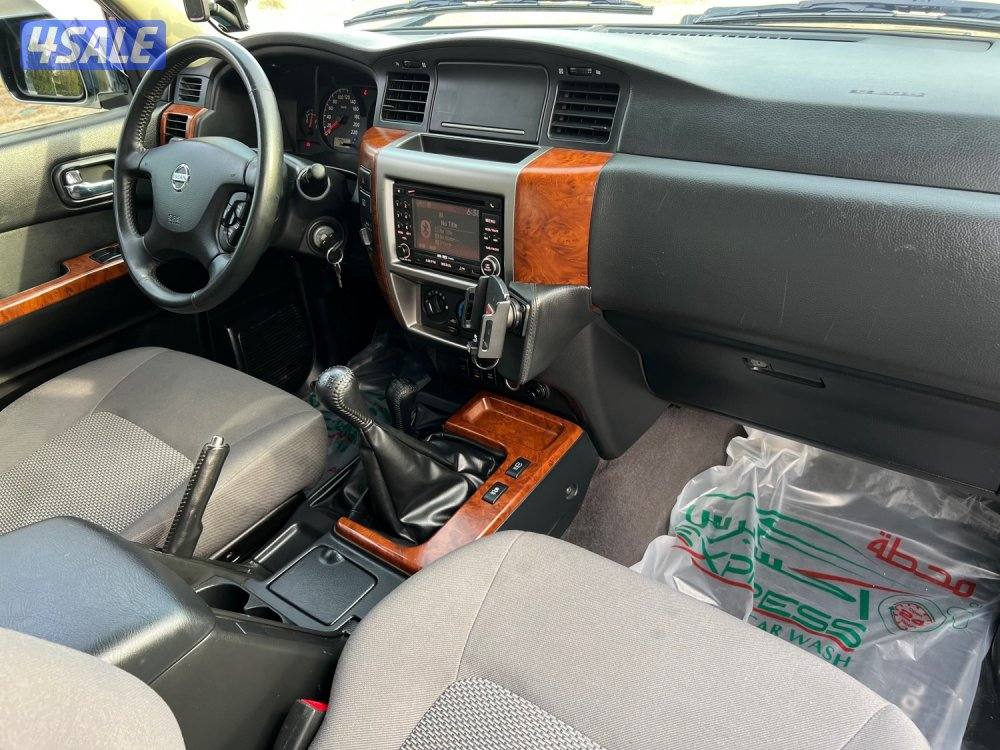 للبيع نيسان سفاري 2021 قير عادي بحالة وكالة حمايه فل بدي عداد 1497