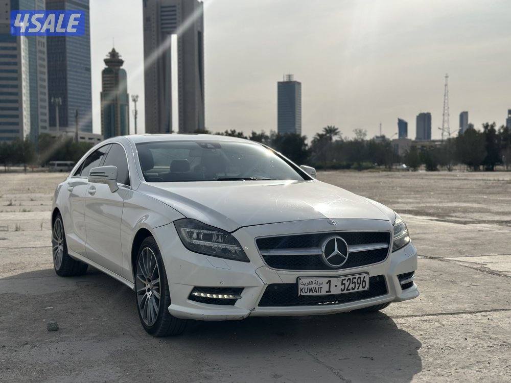 CLS 500 للبيع او بدل2