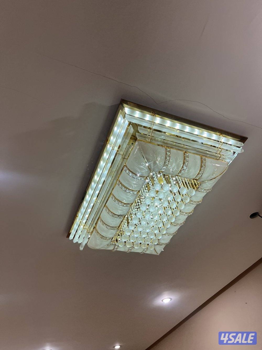 للبيع ثريه1