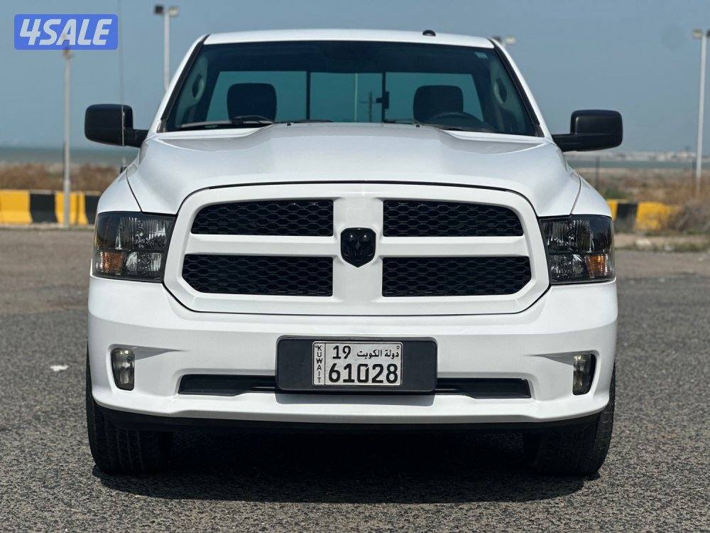 للبيع دودج رام Hemi ٨ سلندر2