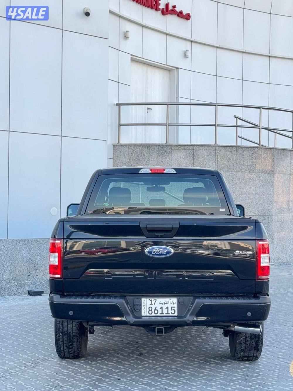للبيع وانيت فورد F150 موديل 20203