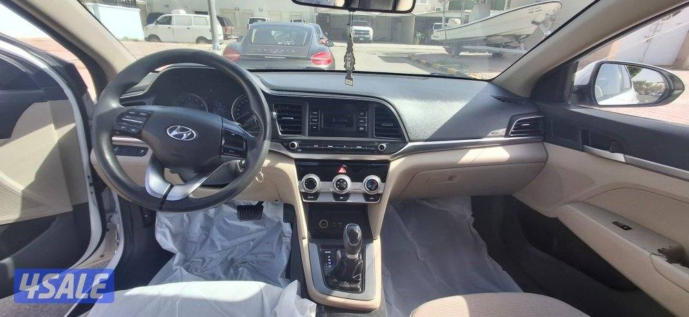 هونداي ألنترا - 2020 - أبيض - 1600 cc1