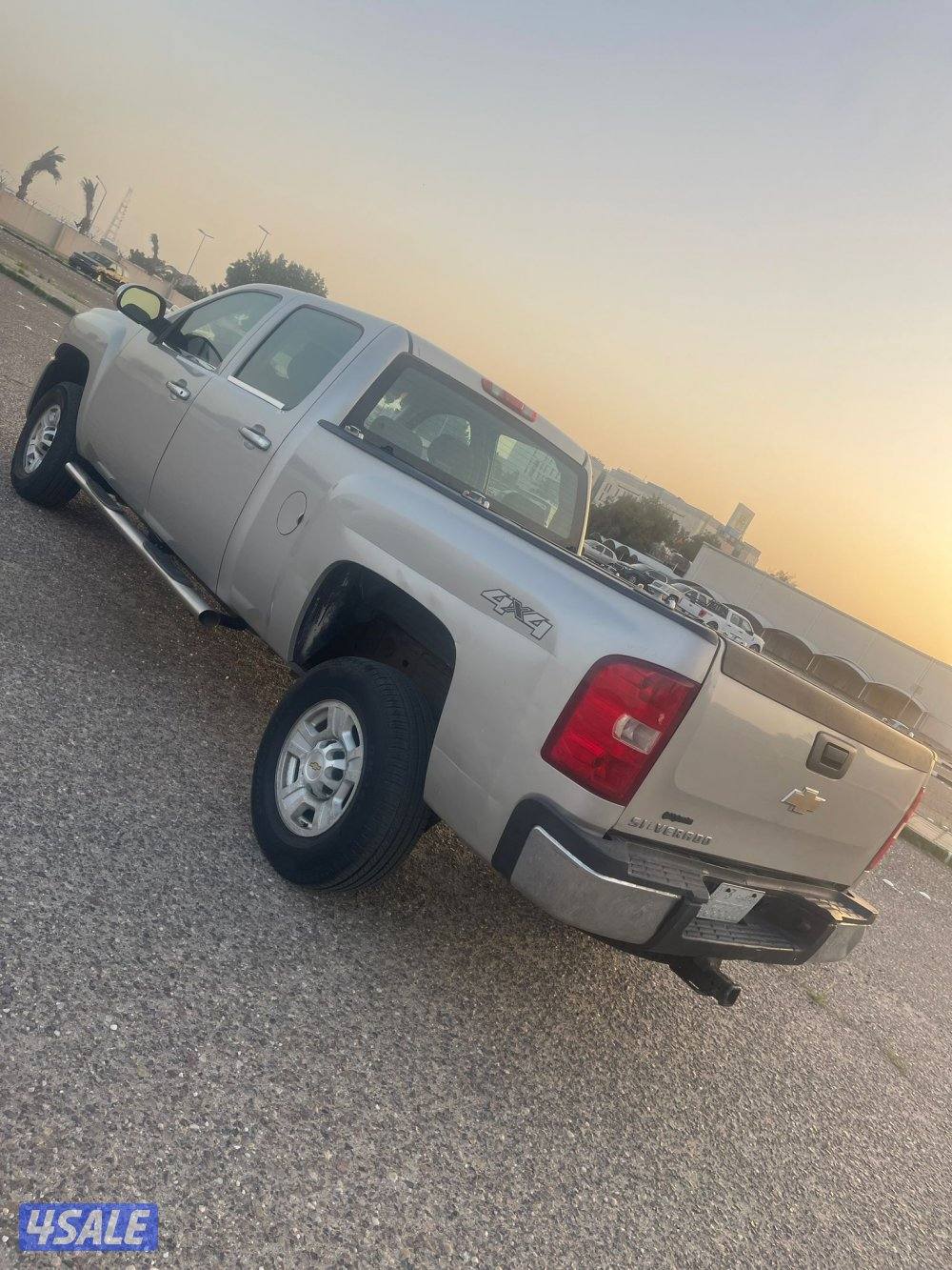 للبيع ونيت شفر سلفرادو HD 2008 دبل قير بحالة ممتازة ٠4