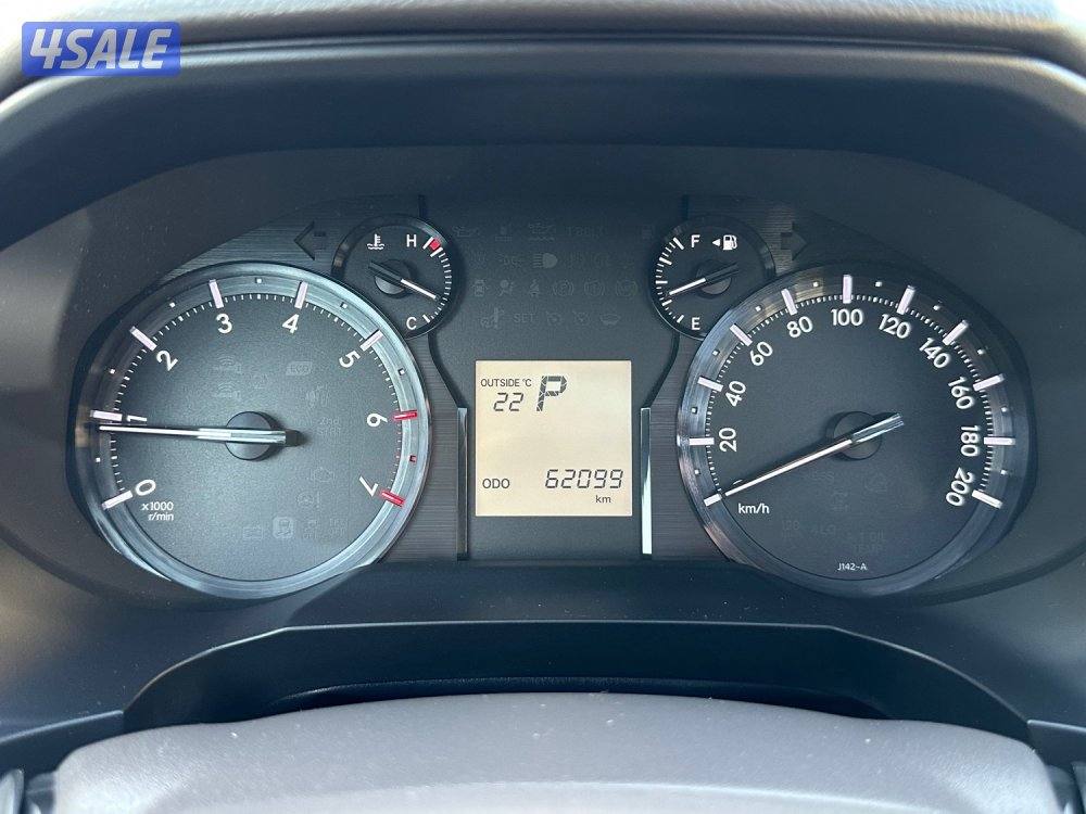 برادو صبغ الوكالة 2022 كامل المواصفات الفل12