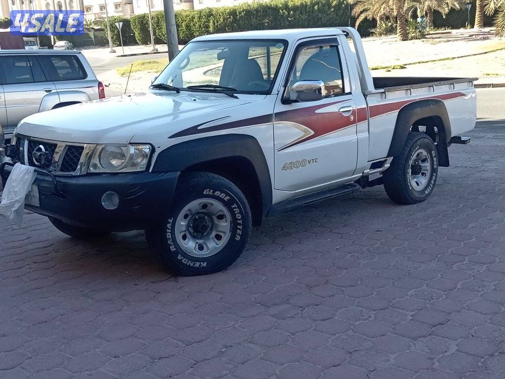 سيارة نيسان سفاري وانيت ٢٠٠٠ مجدد ٢٠١٧ بحاله ممتازه شرط الفحص0