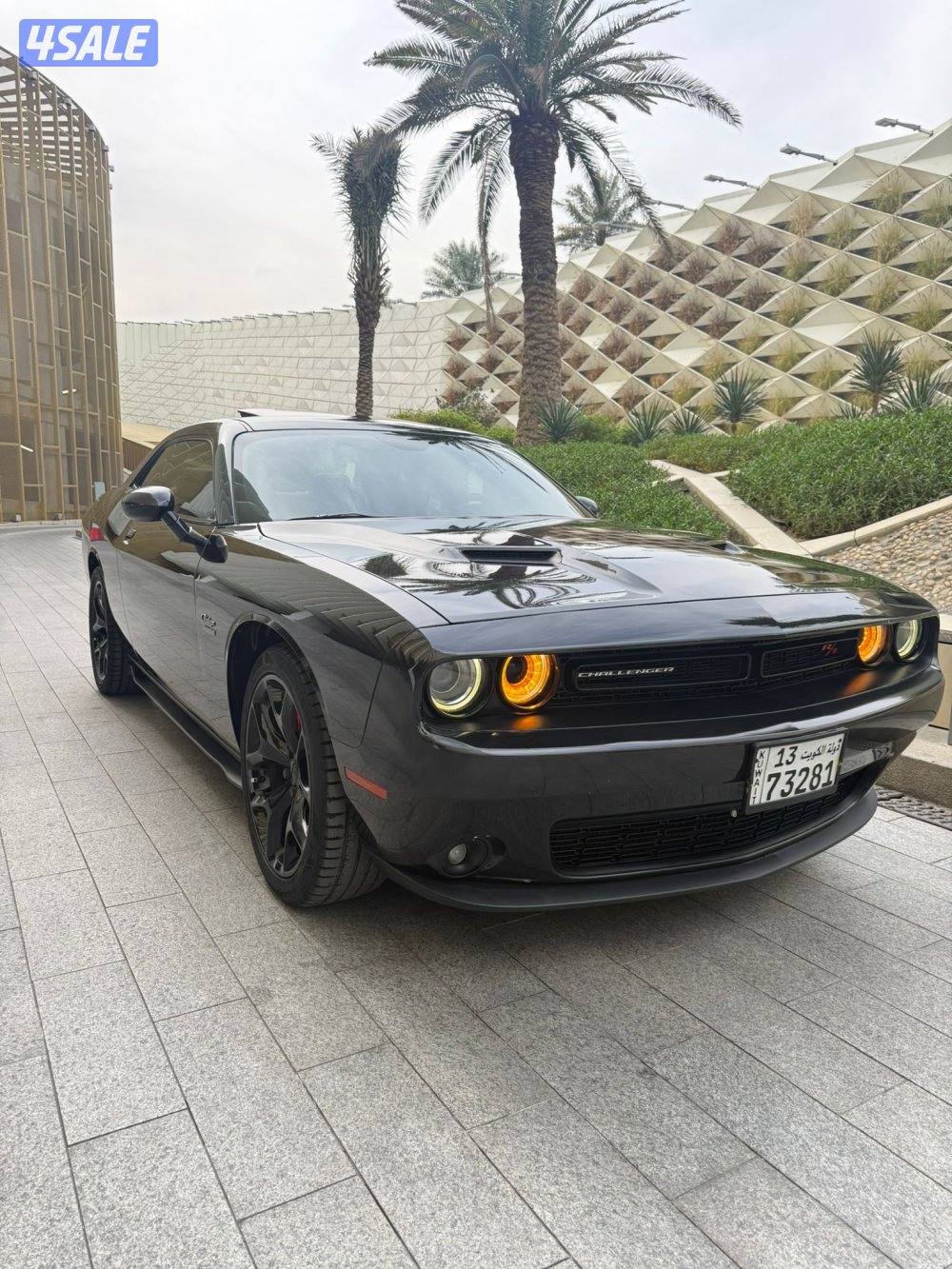 تشالنجر RT موديل 2015 بحاله نادره4