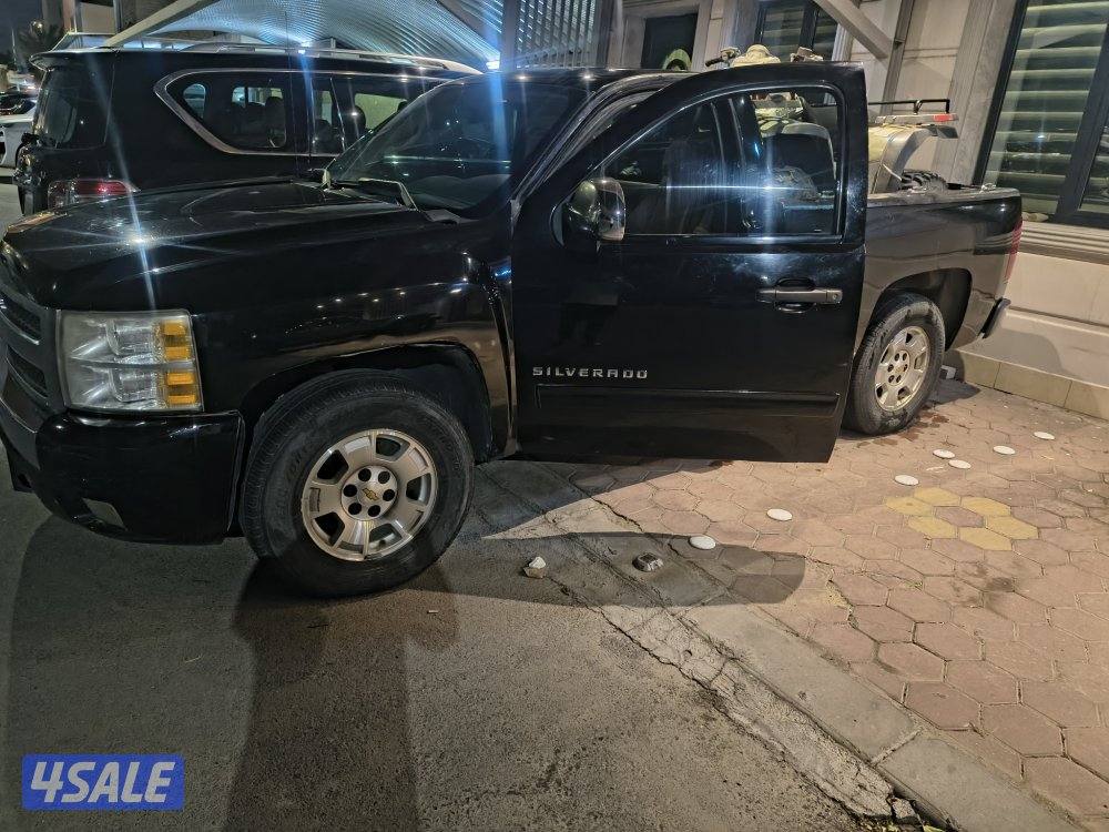 للبيع فقط سيلفرادو z710