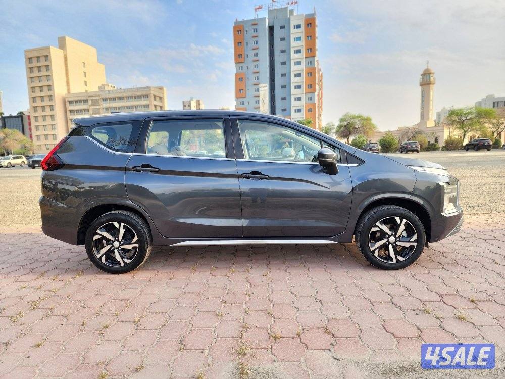 ميتسوبيشي اكسباندر1500سي سي موديل 2023عداد 135ألف سرفس منتظم شرط الفحص3