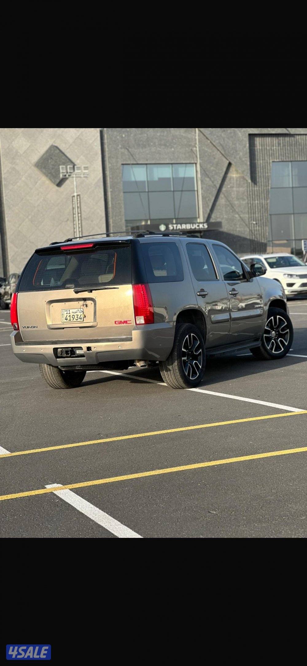 للبيع يوكن 2007 بحاله نظيفه جدا عداد 350 قابل للمساومه3