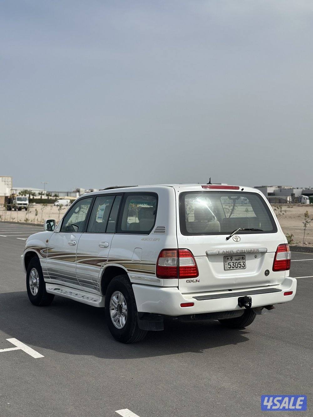 للبيع لاند كروزر قير عادي وارد الساير 2006 شرط الفحص4
