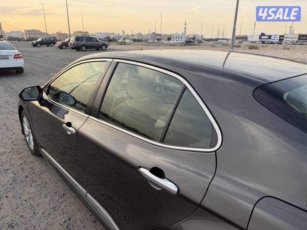 كامري 2018 عداد 125 فقط9