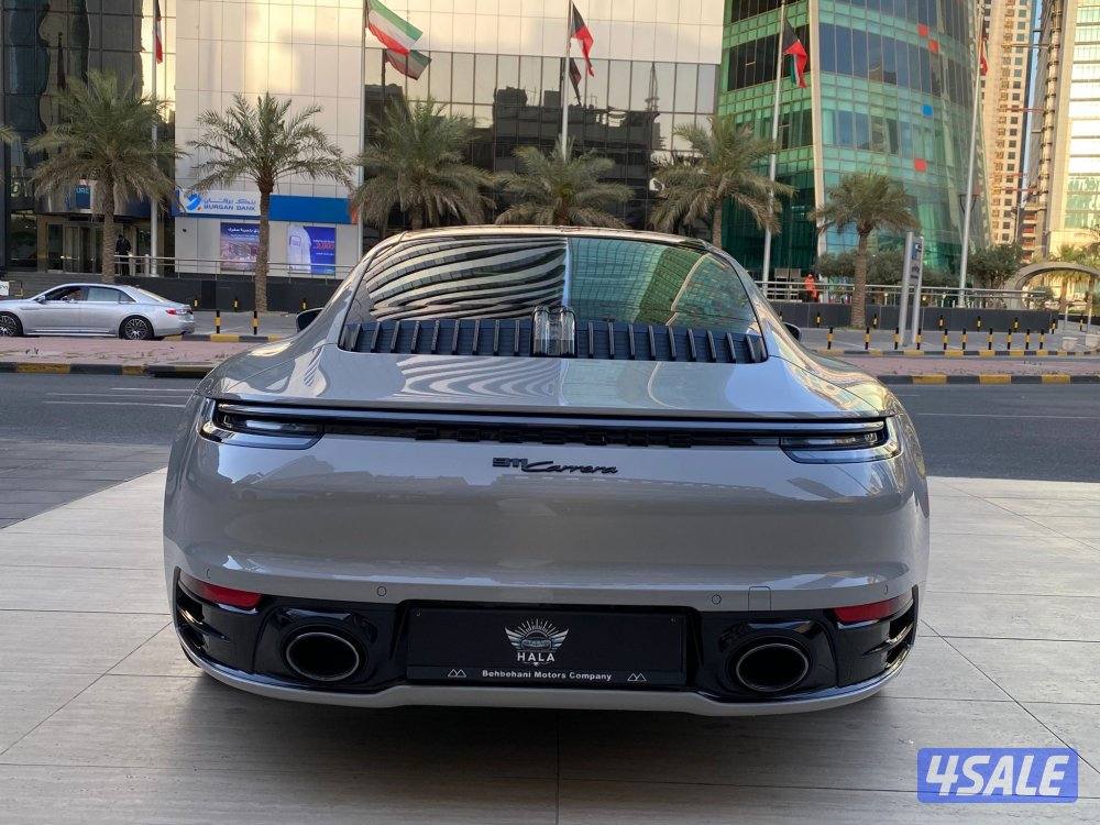 بورش كاريرا موديل 2022 عداد 35 الف كيلو فقط تحت الكفاله صبغ الوكاله4