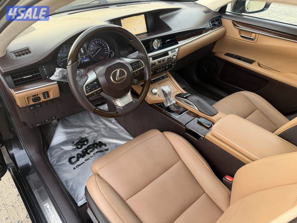 لكزس 2018 بحالة المصنع كالجديد2