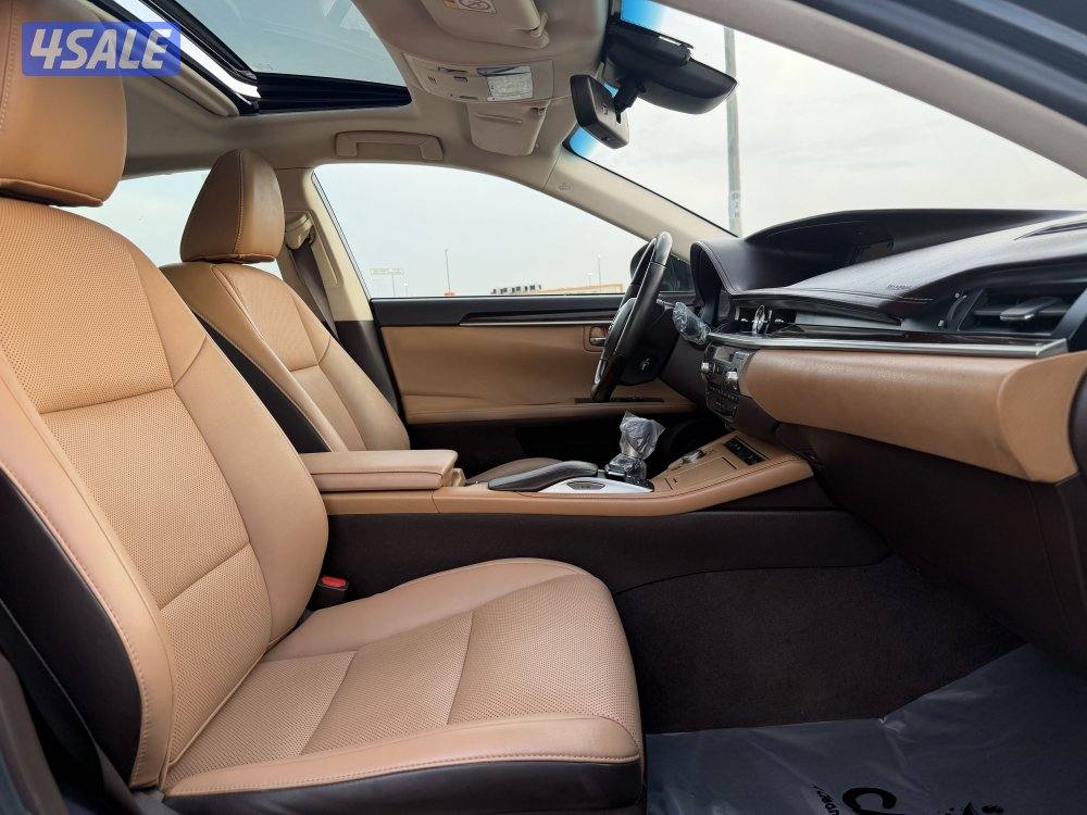 لكزس 2018 بحالة المصنع كالجديد11