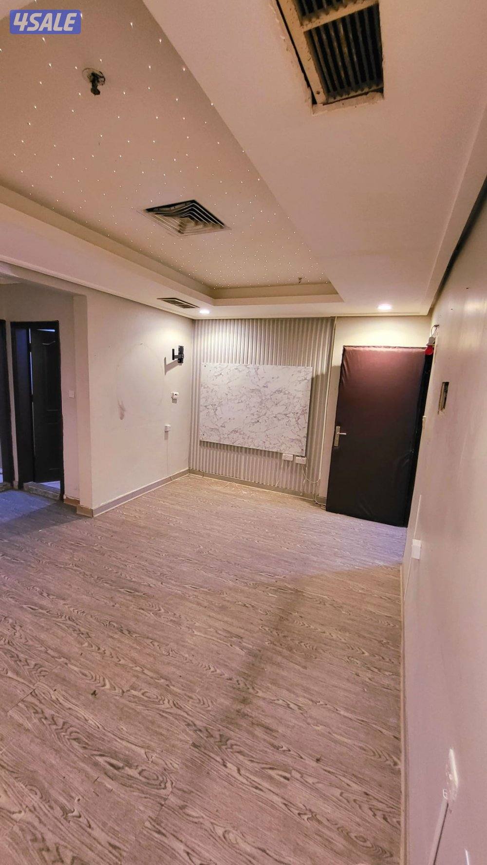 شقه إيجار ف السالميه غرفتين وصاله6