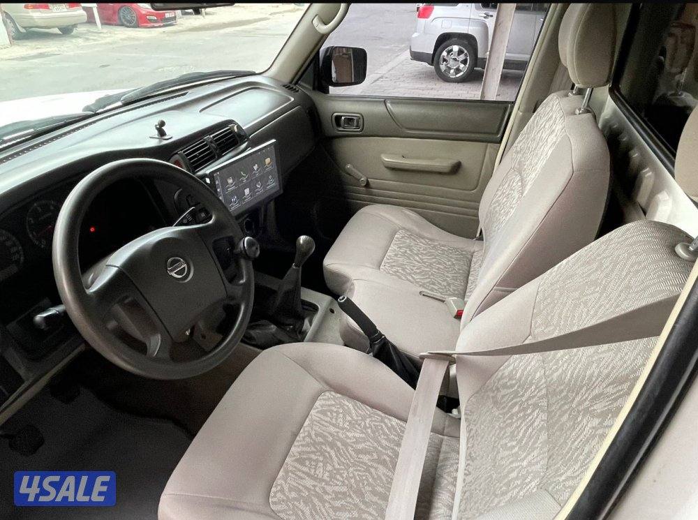 للبيع وانيت نيسان بيك اب موديل ٢٠١٢ قير عادي دفلوك ممشاه ٣٣٠ شرط الفحص2