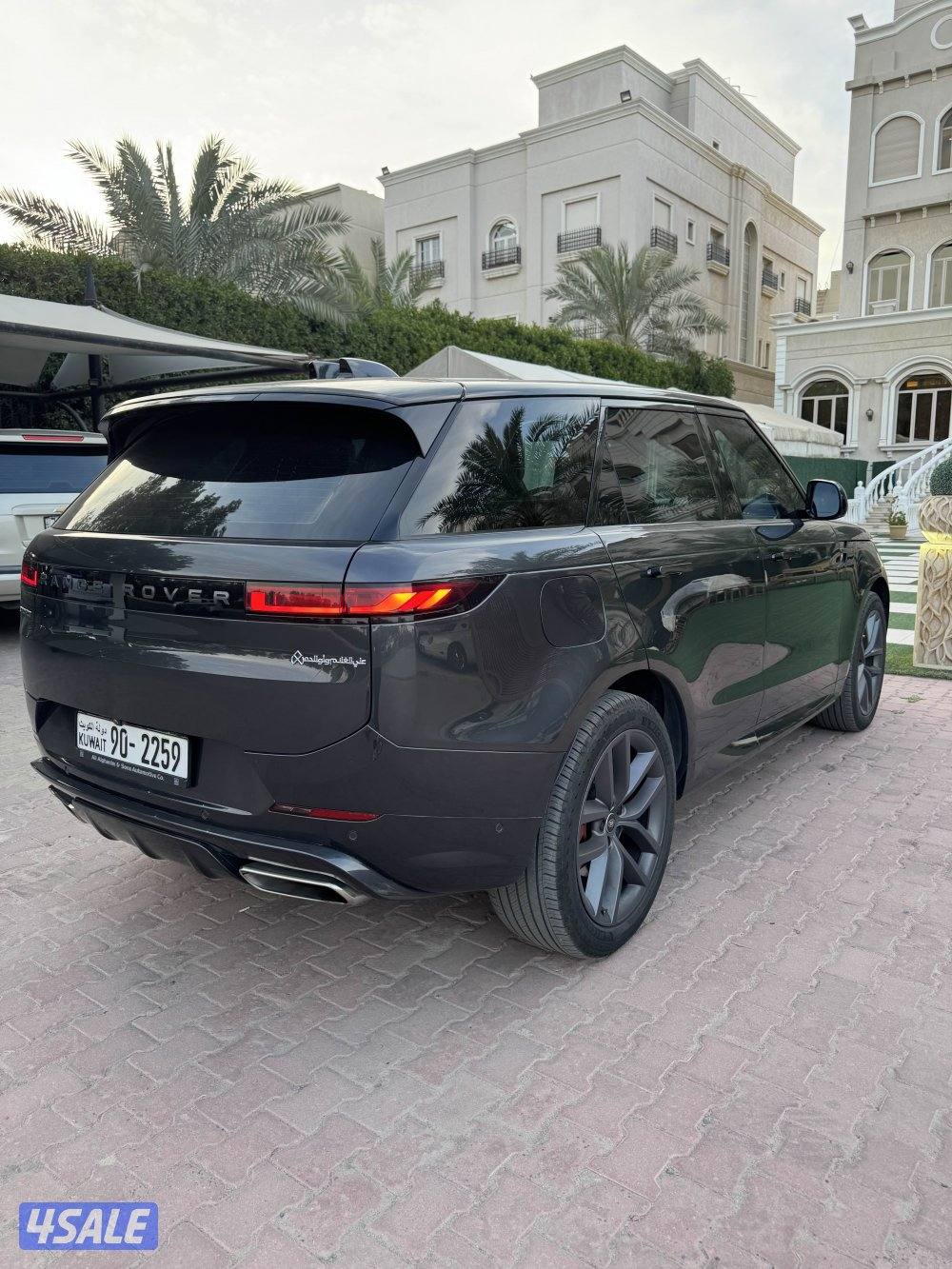 للبيع رنج روفر سبورت 20253