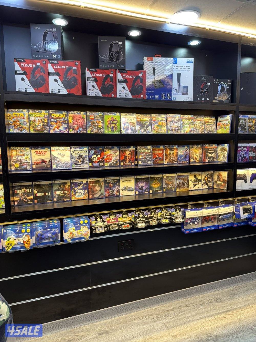 بيع العاب بلايستيشن بالجمله1