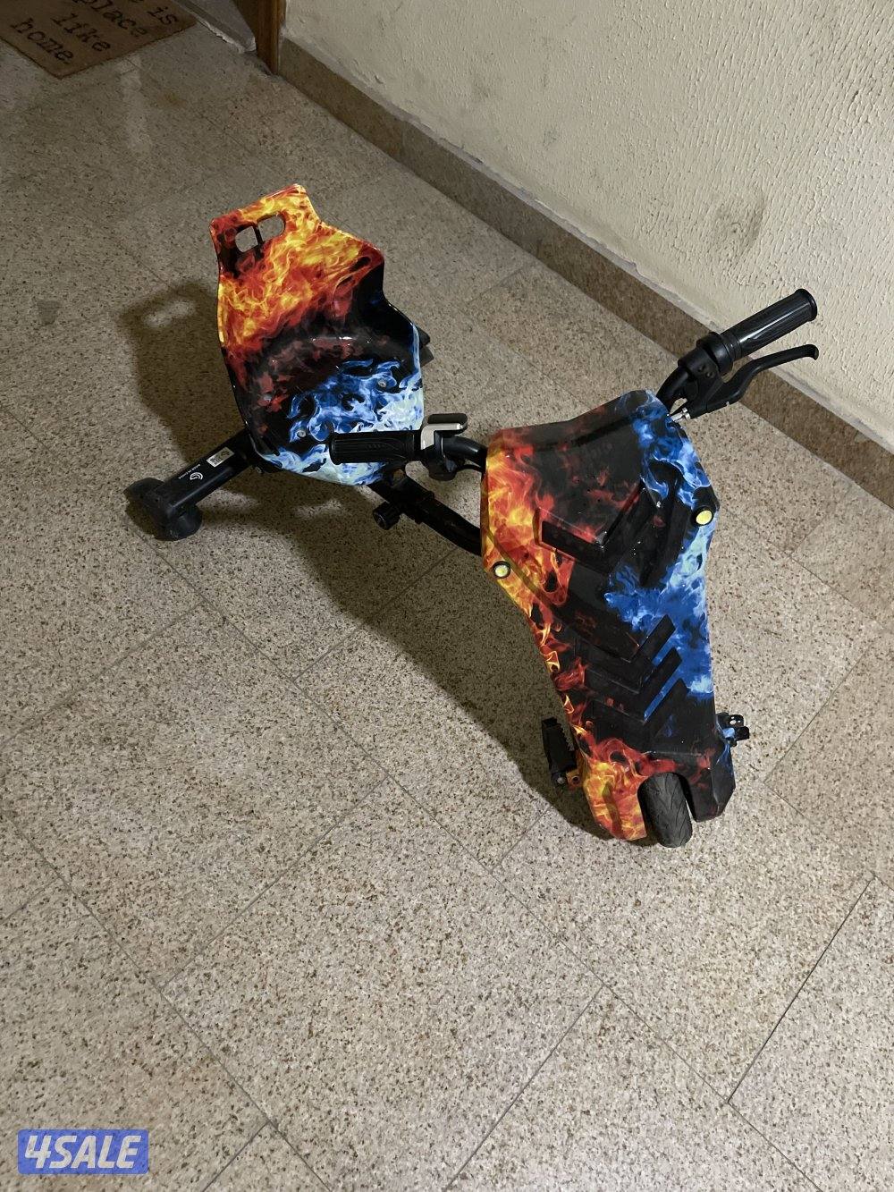 سكوتر كهربائي جميل بدون اي شي خربان -ولاكن دولاب واحد خربان0