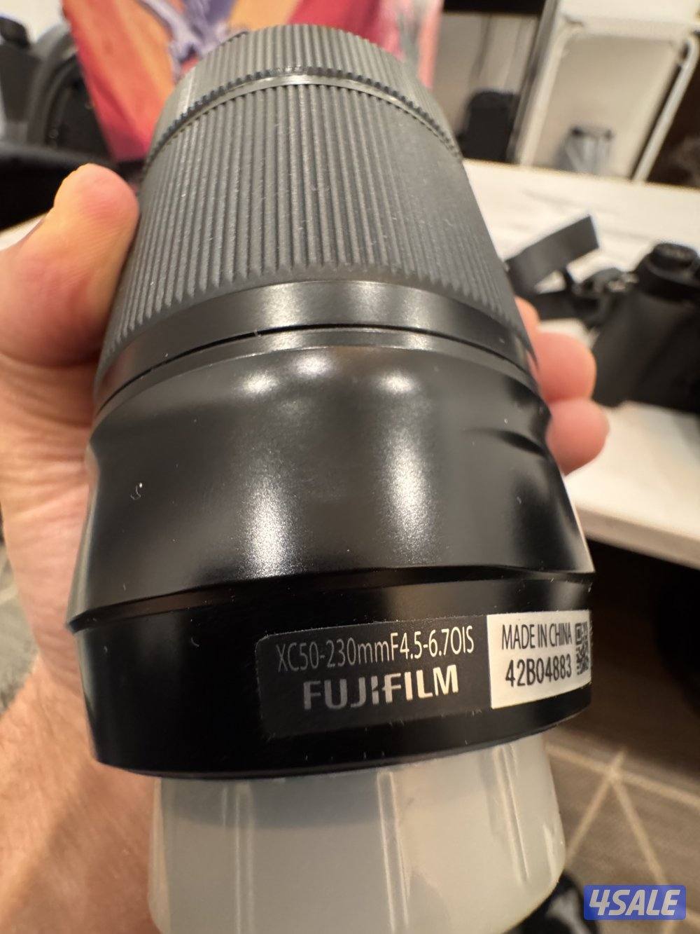 Fuji x-T2 with 2 lenses and bag  كامرة فوجي معاها عدستين1