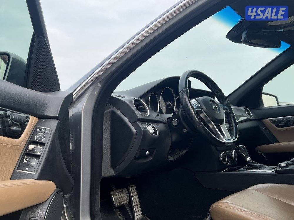 مرسيدس C300KIT AMG6